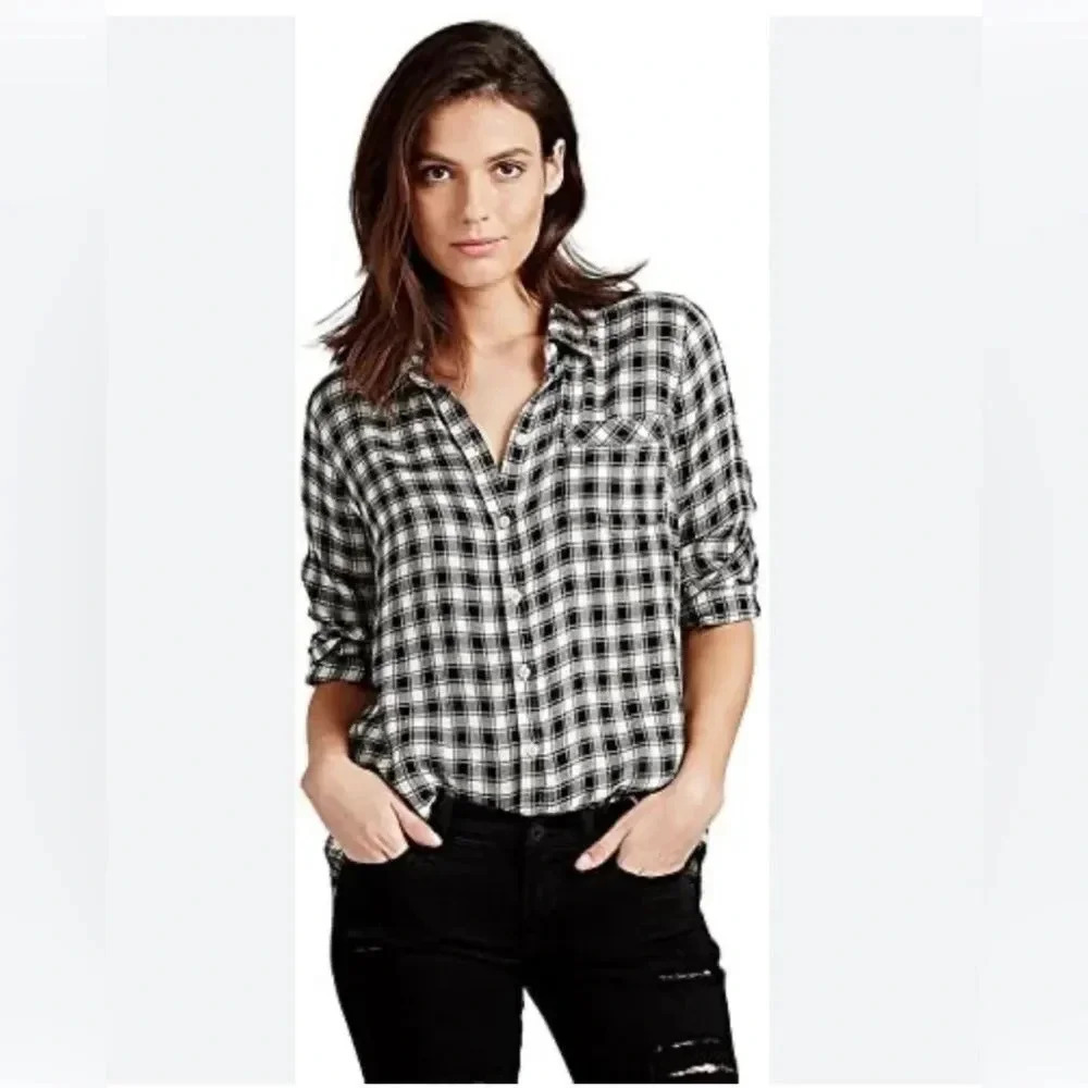 LUCKY BRAND PLAID FLANNEL T SHIRT LONG SLEEVE XS